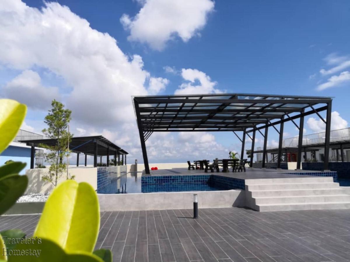 Traveler'S Homestay 旅人窝@ The Venus Sitiawan Kampong Lumut Kiri Exterior photo